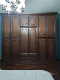 Armadio in legno