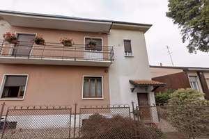Bilocale con cantina a Nova Milanese