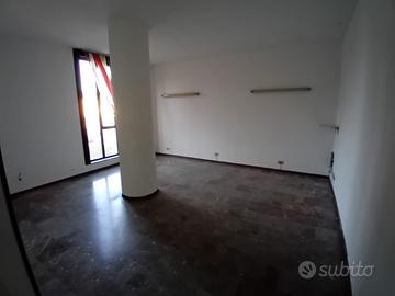Appartamento 125mq 6 vani + 2 bagni + garage 22mq