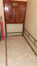 Letto antico in metallo