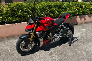 Ducati Streetfighter V4S