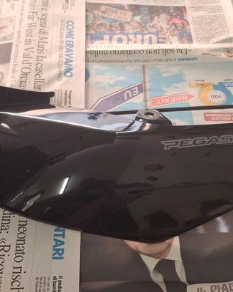 AP8268447 - Fianchetto SX Aprilia Pegaso Strada