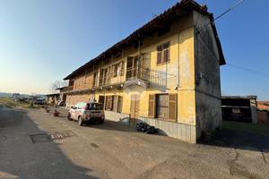 CASA SEMINDIPENDENTE A GIFFLENGA