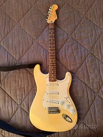 fender stratocaster classic del 2000 messico