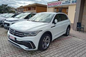 VOLKSWAGEN TIGUAN 2.0 TDI 150 CV SCR DSG R-LINE