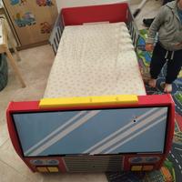 Letto camion dei pompieri completo di materasso