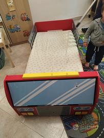 Letto camion dei pompieri completo di materasso
