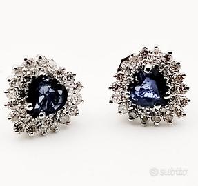 Orecchini cuore zaffiro e diamanti oro 18k