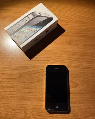 APPLE iPhone 4S