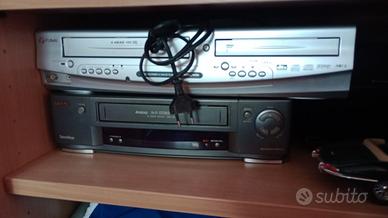 Due videoregistratori Funai combo-sanyo 