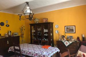 Casa con giardino