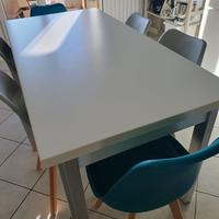 Tavolo da cucina 6 posti con piano in laminato