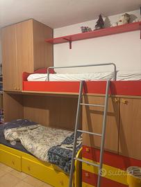 cameretta con letto a castello