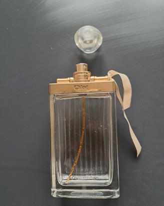 bottiglia profumo chloe