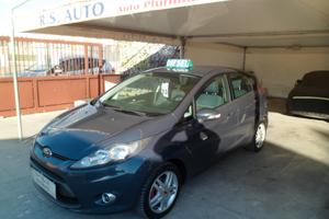 Ford Fiesta 1.4 TDCi 70CV 5 porte full 12