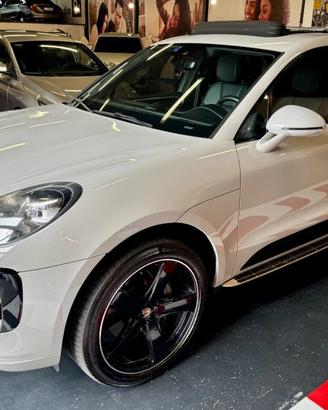 PORSCHE Macan 3.0 S