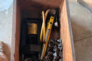 Pinzatrice tubi idraulici