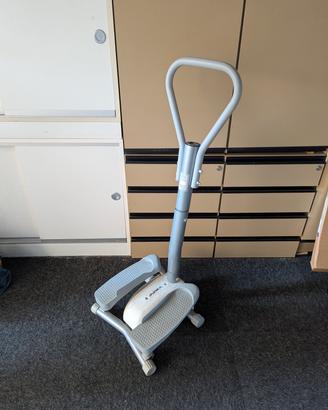 Stepper fitness con manubrio