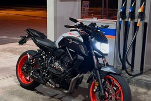 Yamaha MT-07 - full power full optional