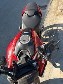 Ducati monster 937 +