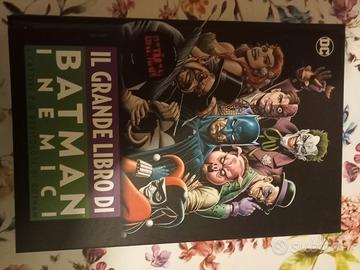 Fumetto Batman e i nemici