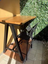 Tavolo da bar