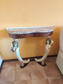Consolle d'antiquariato con piano in marmo e basi