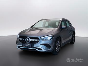MERCEDES-BENZ GLA-H247 2023 - GLA 180 d Advanced a
