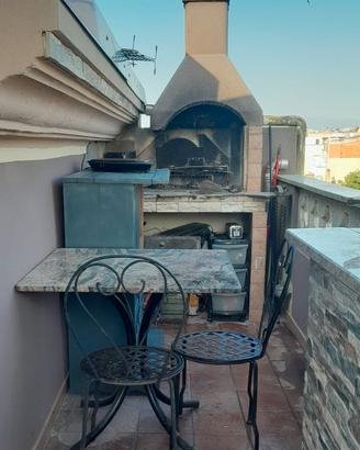 Alloggio secondario  ultimo piano indipendente