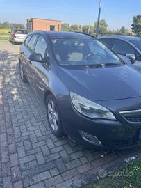 Opel Astra sport tourer