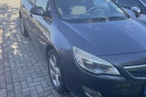 Opel Astra sport tourer