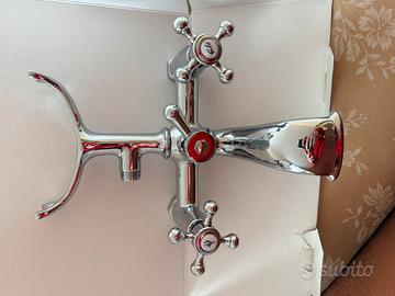 Rubinetto vasca da bagno stile vintage
