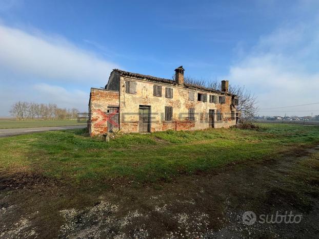 CANARO: Rustico con terreno