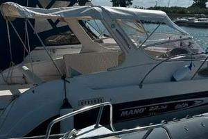 MANò 2252 CABIN + 120hp MERCRUISER