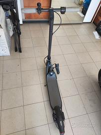 Segway Ninebot F25e
