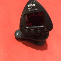 Accordatore digitale per chitarra