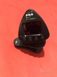 Accordatore digitale per chitarra