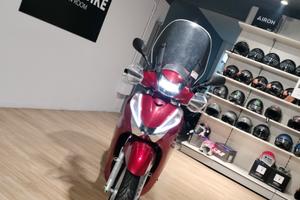 Honda sh 300 2 anni di garanzia passaggio incluso