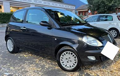 Lancia Ypsilon 2005