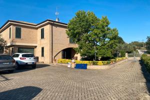 Meravigliosa Villa presso la c.da Acquara Rif.001