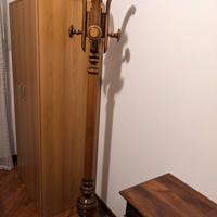 Attaccapanni in legno