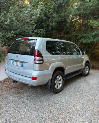 Toyota land cruiser