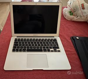 MacBook Air 2017 13”