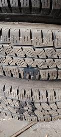 cerchi più gomme invernali