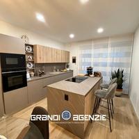 Appartamento in centro nuovo con 2 camere e giardi