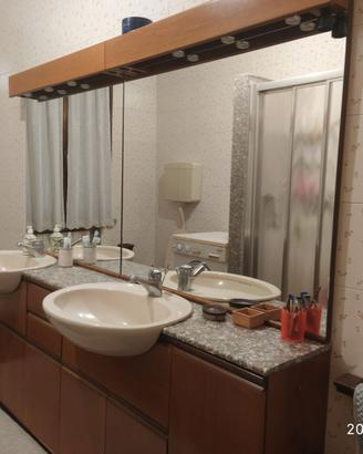 MOBILE BAGNO