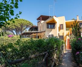 VILLA INDIPENDENTE 50m DAL MARE - LOCALITÀ SANTA M