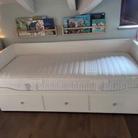 Letto Ikea Hemnes e materasso Memory Foam