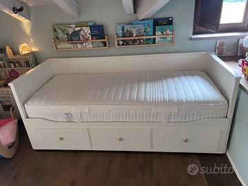 Letto Ikea Hemnes e materasso Memory Foam