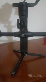 zhiyun gimble crane 2 con controlli  remoto